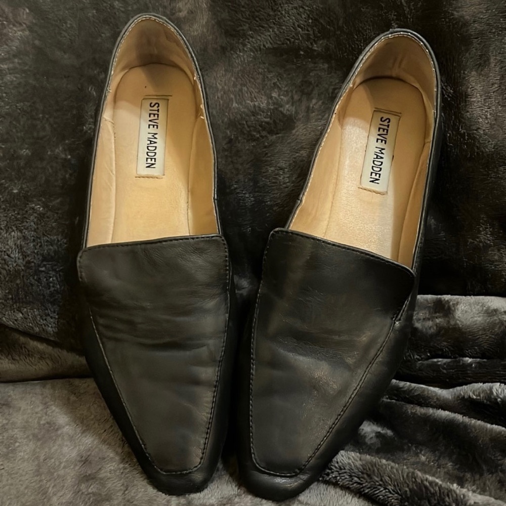 Steve Madden leather loafers